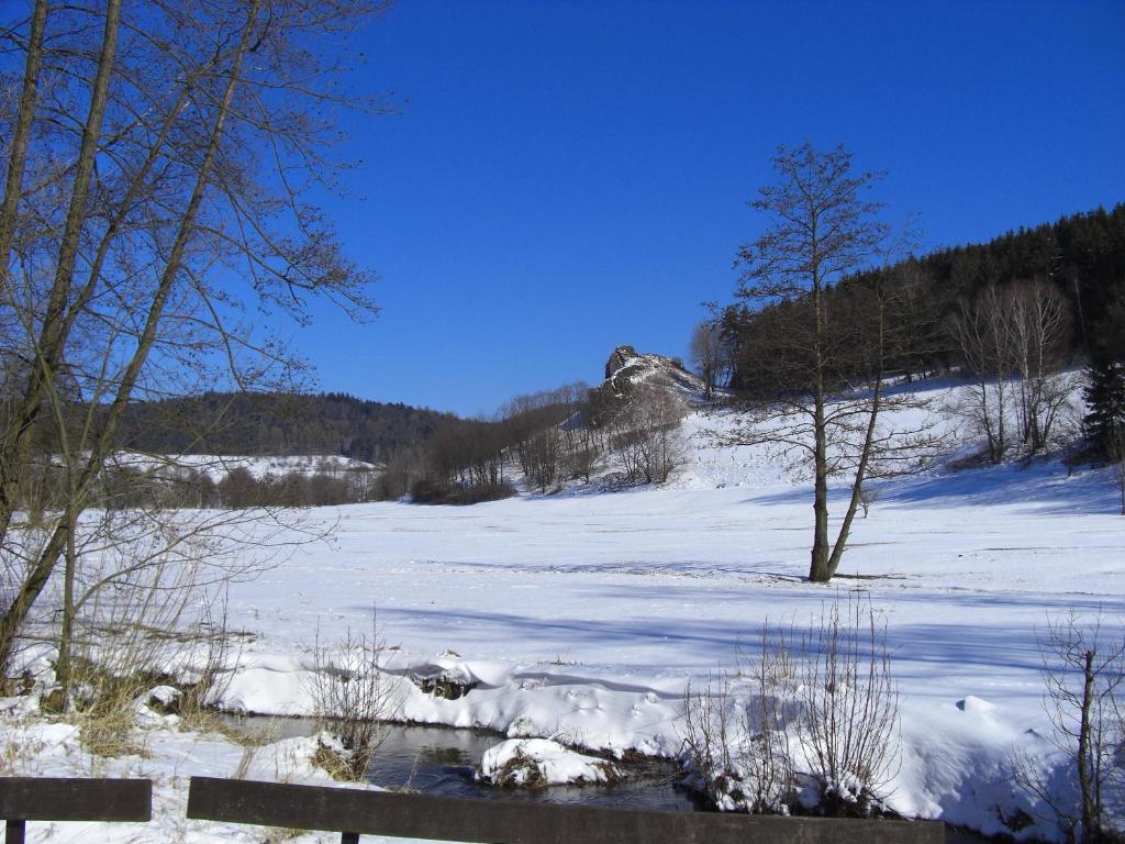 Gasthof Rhoenperle Kothen  Exterior photo